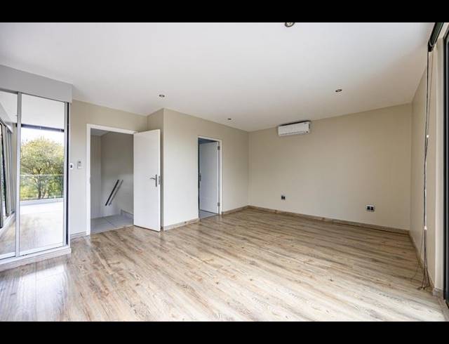 3 BEDROOM CLUSTER FOR SALE IN WATERKLOOF RIDGE